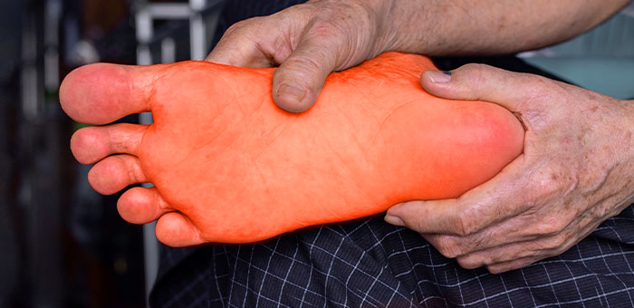 patient needing stabbing, burning pain treatment in San Rafael