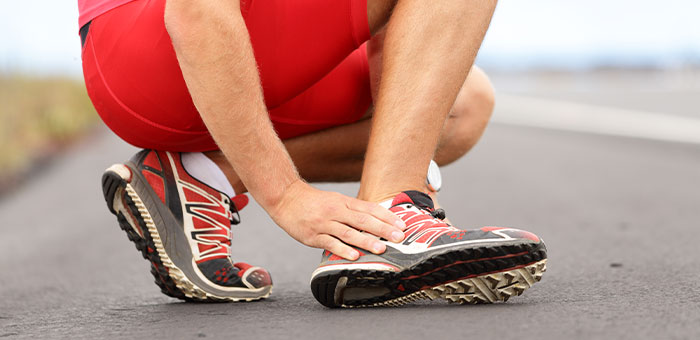 patient receiving sports chiropractor in San Rafael